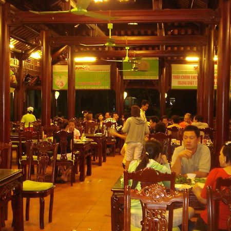 Ngoi Nha Xanh Hotel Đà Nẵng Extérieur photo