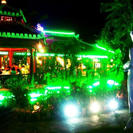 Ngoi Nha Xanh Hotel Đà Nẵng Extérieur photo
