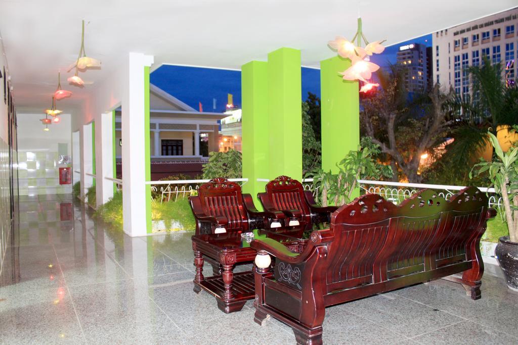 Ngoi Nha Xanh Hotel Đà Nẵng Extérieur photo