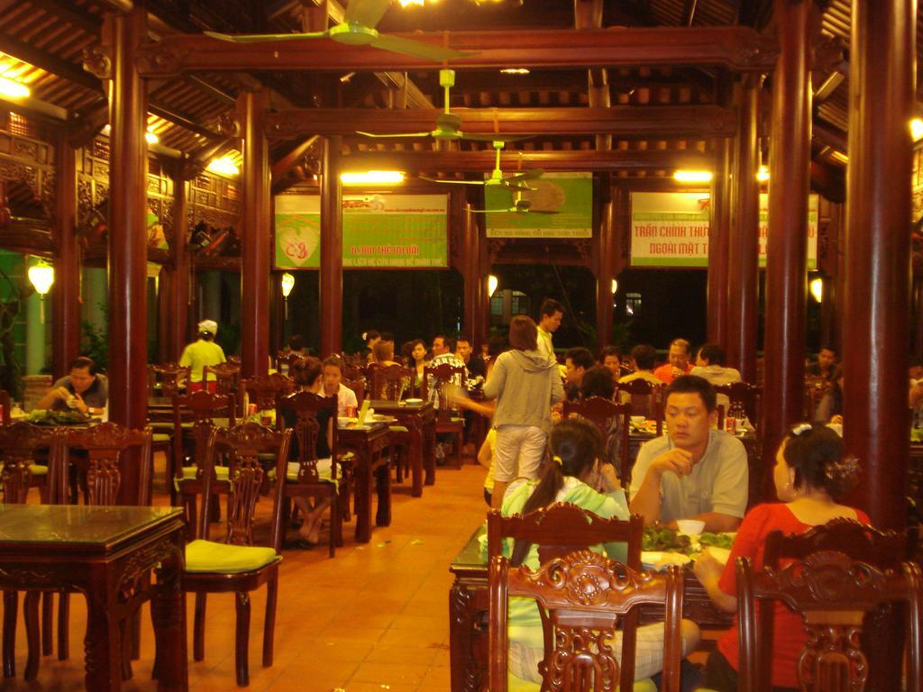 Ngoi Nha Xanh Hotel Đà Nẵng Extérieur photo