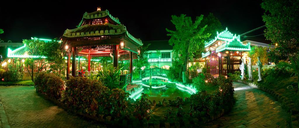 Ngoi Nha Xanh Hotel Đà Nẵng Extérieur photo