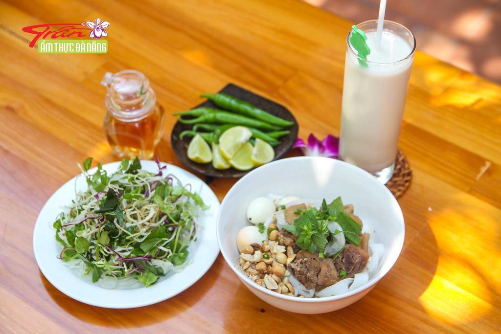 Ngoi Nha Xanh Hotel Đà Nẵng Extérieur photo