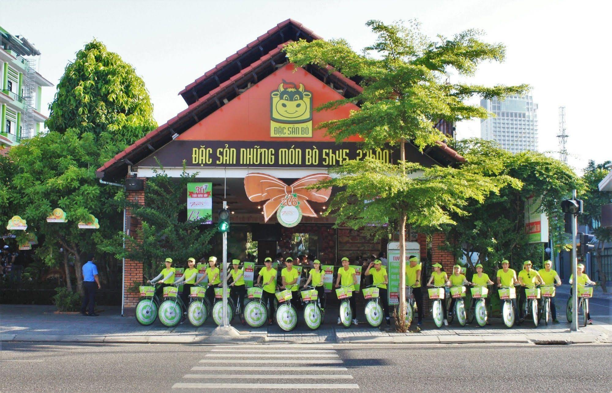 Ngoi Nha Xanh Hotel Đà Nẵng Extérieur photo