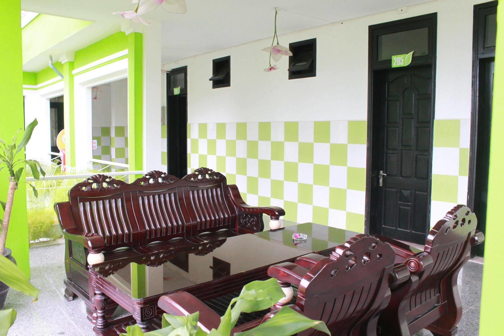 Ngoi Nha Xanh Hotel Đà Nẵng Extérieur photo